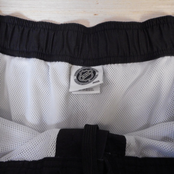 Edmonton Oilers NHL Swim Trunks XL – Official Licensed Board Shorts Black - Picture 3 of 4